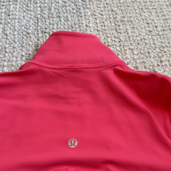 Salmon/Coral Waist-length Lululemon Define Jacket - Picture 12 of 15